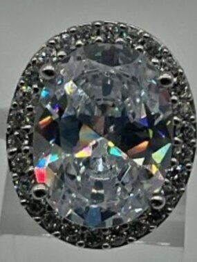 $199 STAUER Bold CZ Ring That you can see Across the Street w Original Box